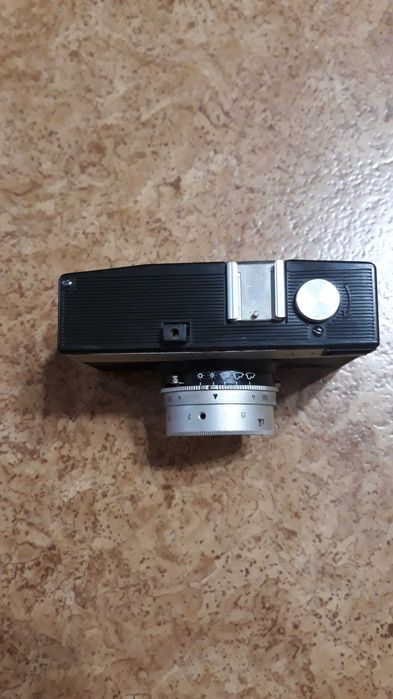 Продавам фотоапарат Смяна 8М
