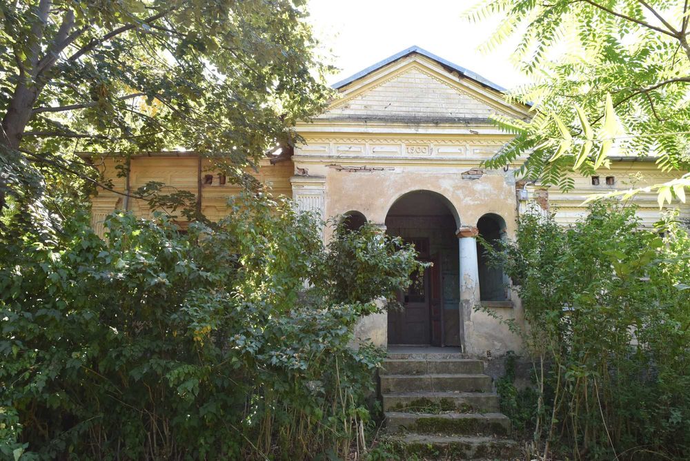 Teren Intravilan 1.78ha + Casă 122mp (Renovare) – Dobrotești, Fără Comision