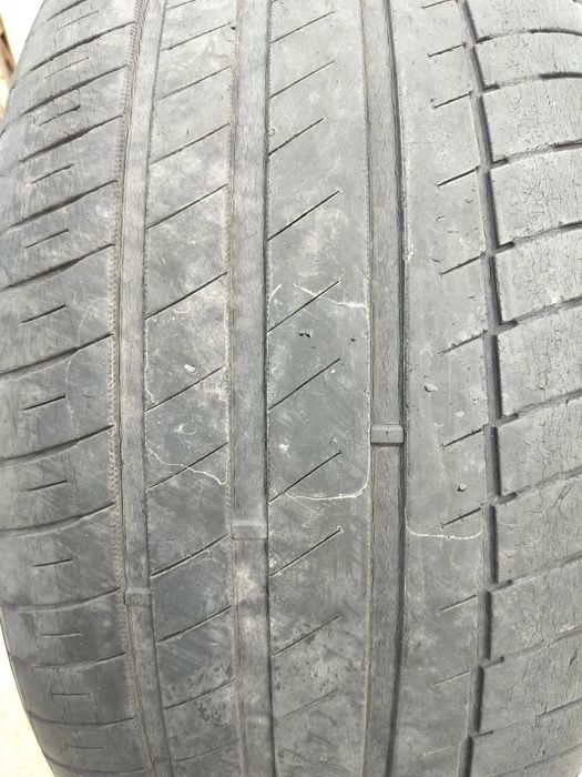 Автошина 285/45 R19