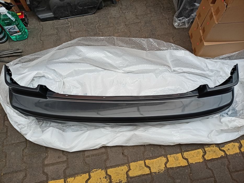 Камри 20 задний бампер