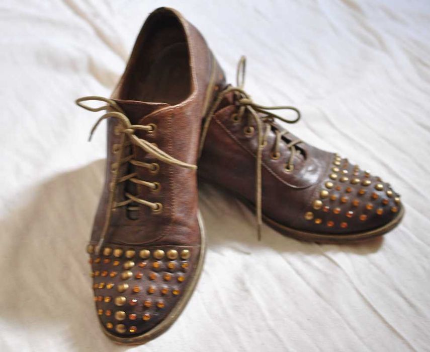 Туфли  кожаные коричневые, 40-й размер