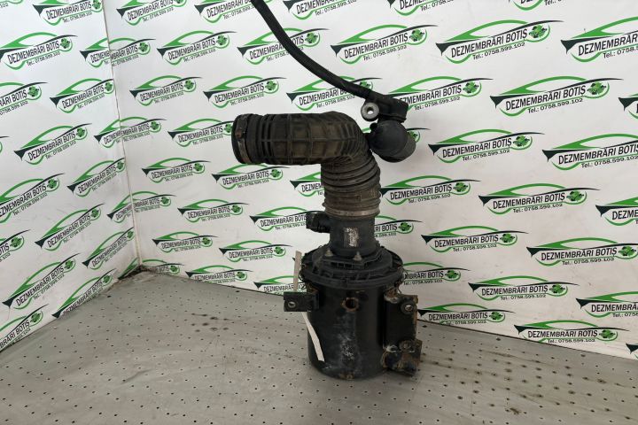 Carcasa filtru aer Nissan Terrano R20