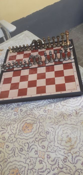 Продаю Шахматы сувинир