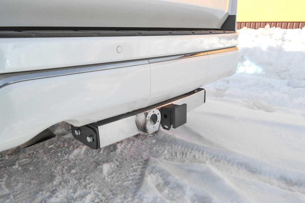 Фаркоп на Toyota Land Cruiser 300