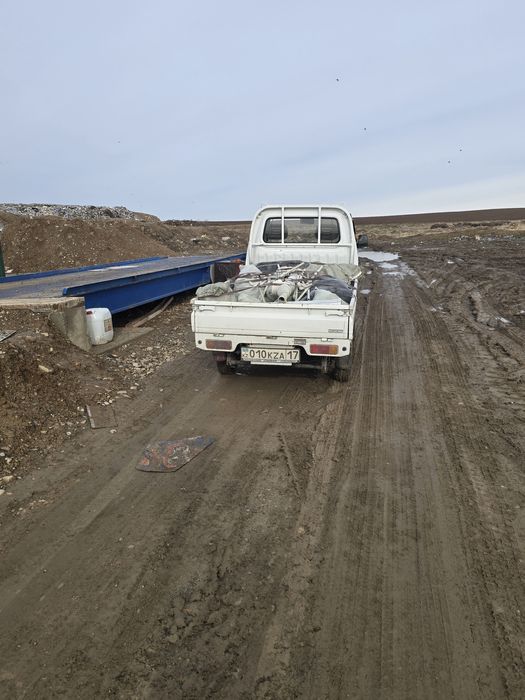 Груза перевозки Дамас Лабо