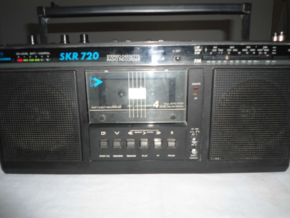 RFT INCOMS SKR 720 Радиокасетофон