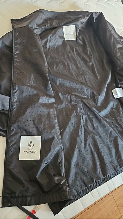 Geaca Moncler nr 6 XXL noua originala