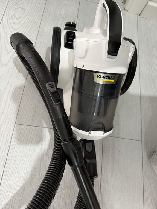 Продам пылесос Karcher