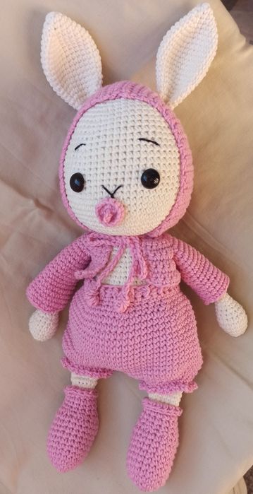 Плетени играчки- зайчета