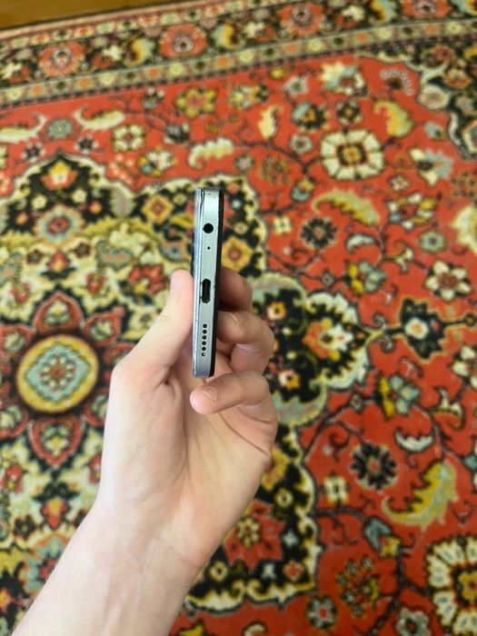 Продам телефон техноспарк 20с