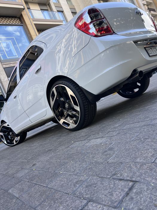 Cobalt 2020 yil avtomat