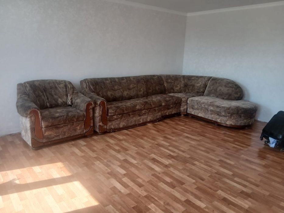 Продам мягкий уголок