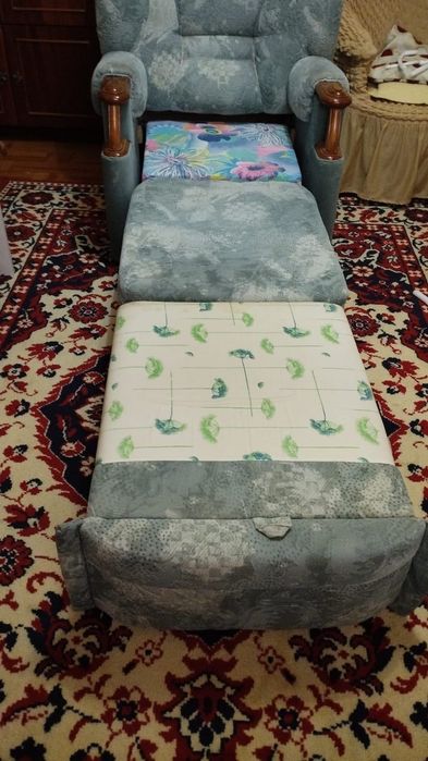 Кресла удобные, 2 штуки