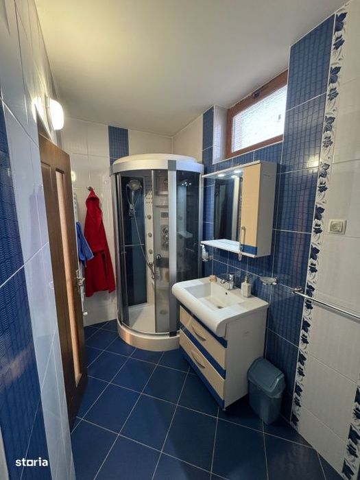 Vila 336 mp utili, garaj 2 masini, teren 380 mp, zona Grivitei