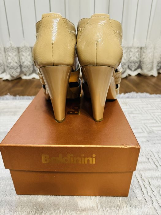 Босоножки Michael kors