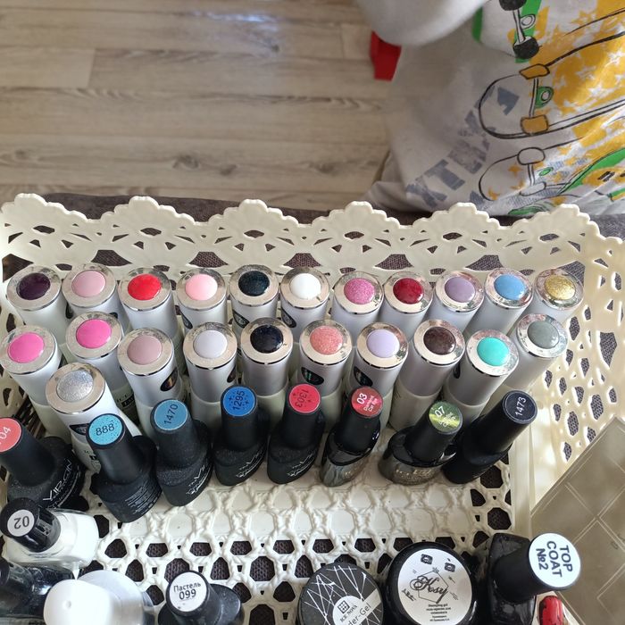 Гель лаки для ногтей