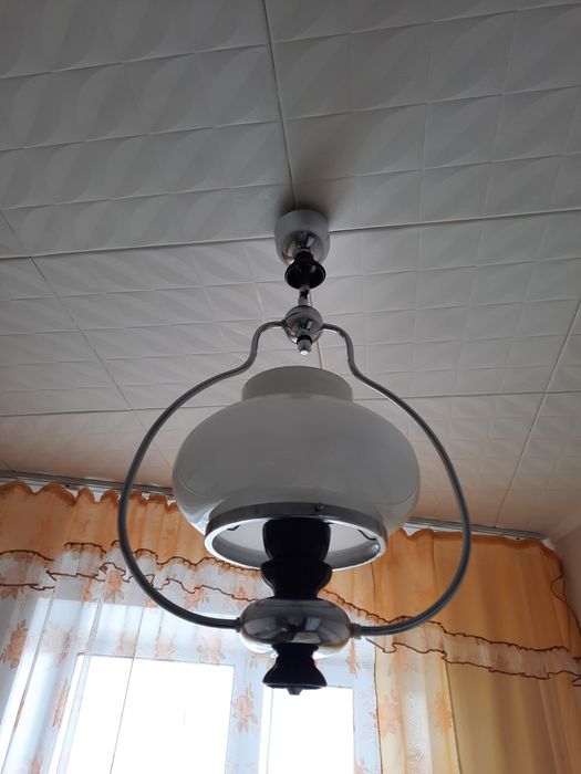 Продам люстры для дома