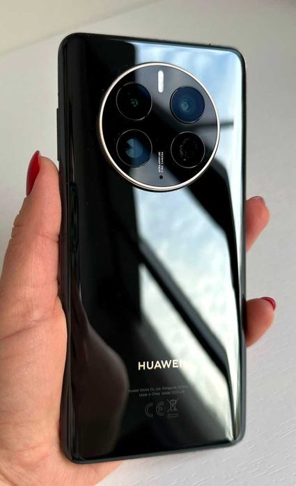 Продавам Huawei Mate 50 PRO