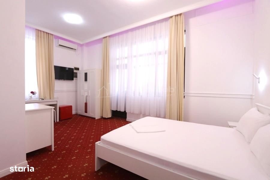 De vanzare –  Cladire comerciala - Pensiune – Restaurant – Ballroom –