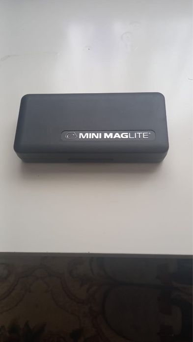 Фонарик Mini Maglite