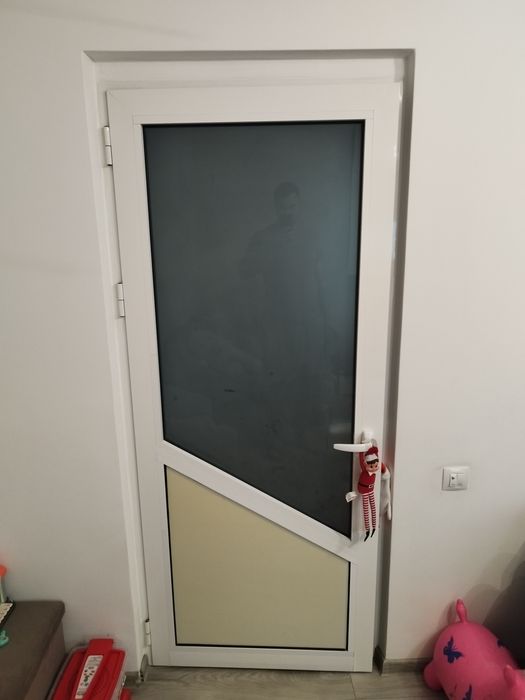 Vand 4 usi de termopan