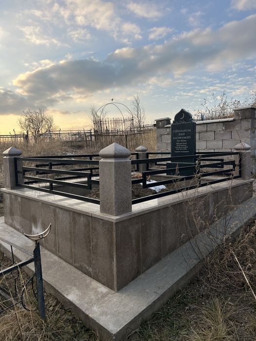 Памятники оградки