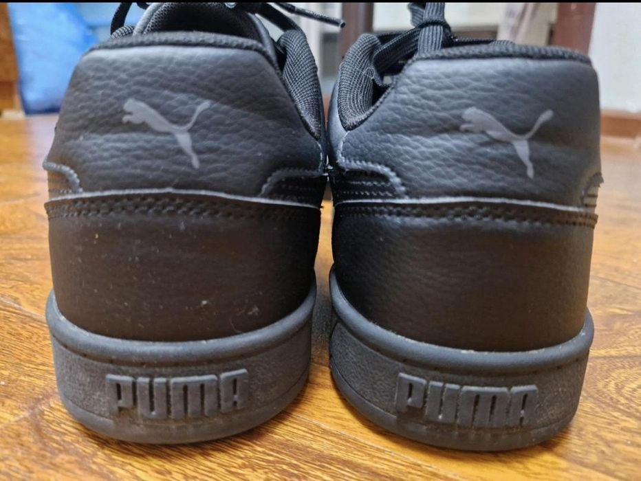 Чёрные унисекс кроссовки Puma 41 размер