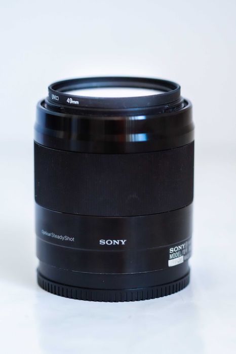 Obiectiv SONY E 50mm f1.8 OSS cu stabilizare de imagine