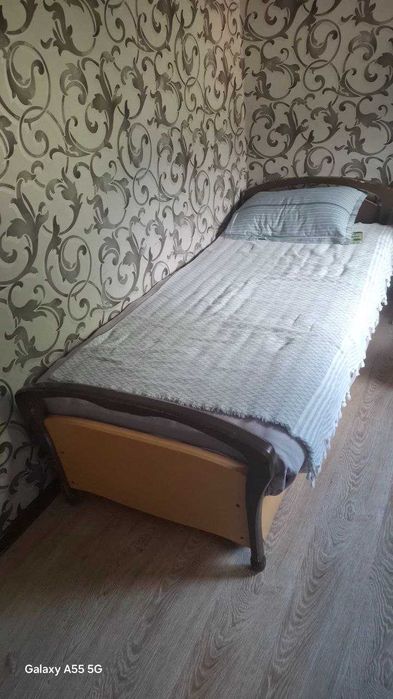 Мебель из дома, кровать, столы, сервант, шифоньеры, комод
