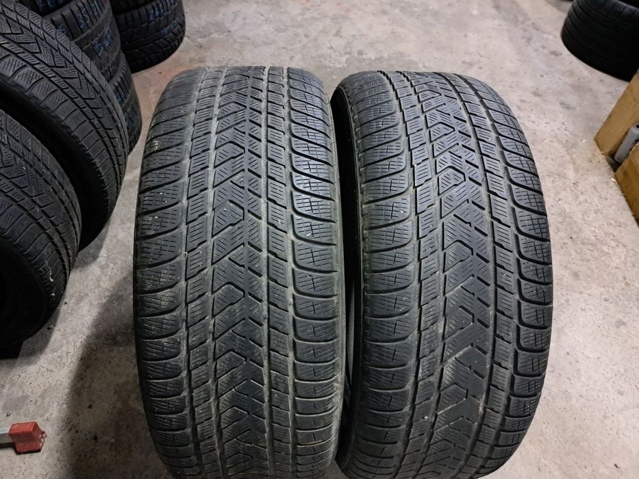 2 anvelope 285/45 R22 Pirelli