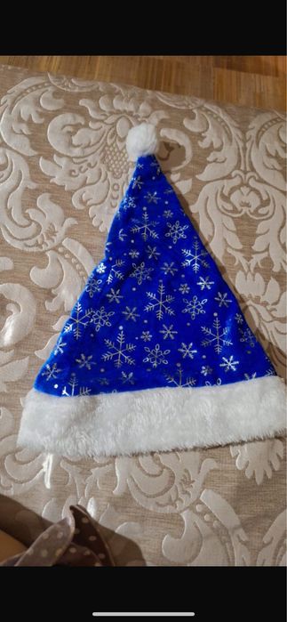 Шапка новогодняя новая