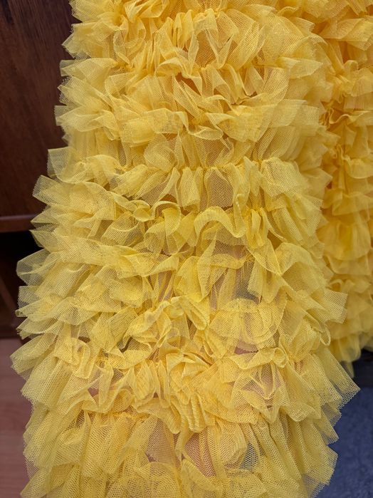 Нарядное платье на девочку