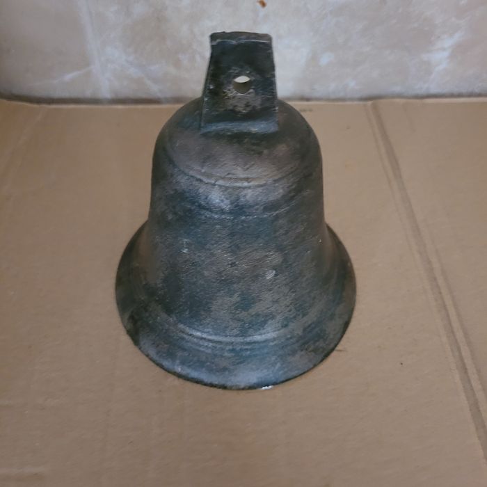 Камбана.  Звъннци за подарък