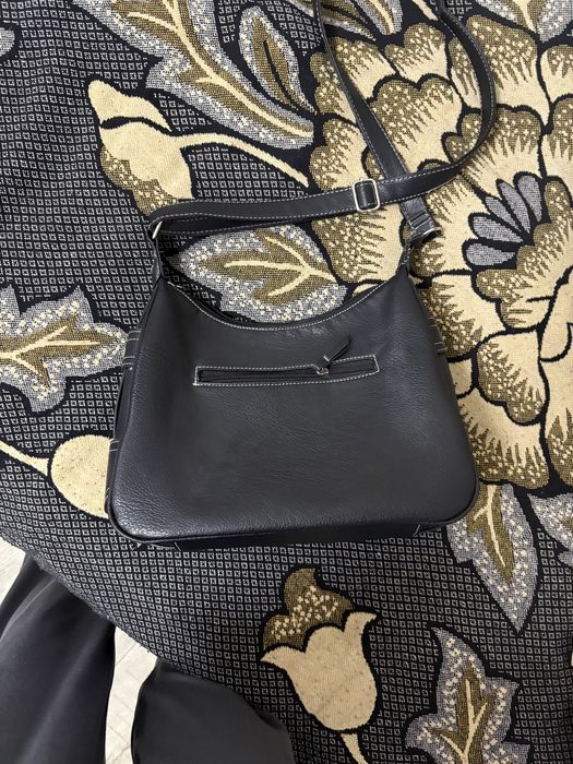 Сумка с ремнем хорошего качества