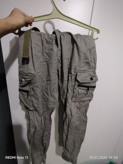 Отдам даром- мужскую одежду