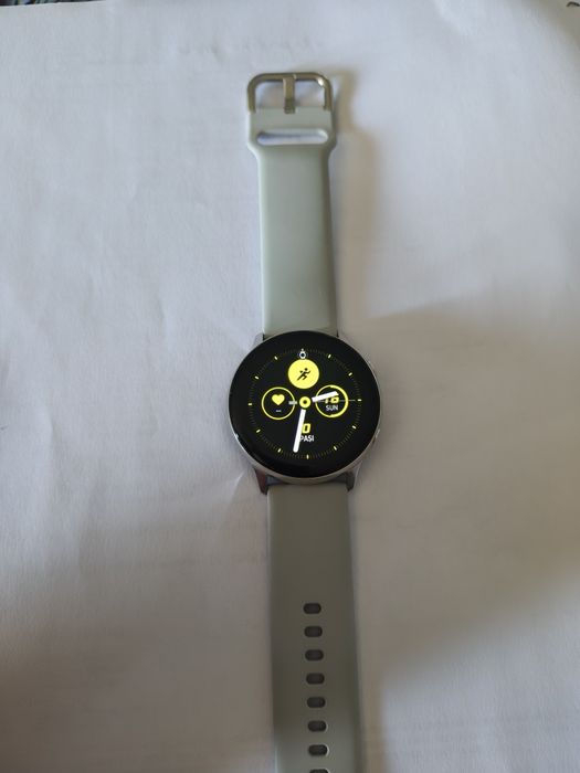 Samsung galaxy watch active