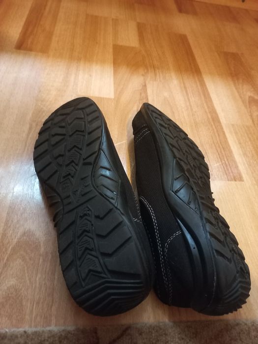 Vând bocanci espadrile Nr 41