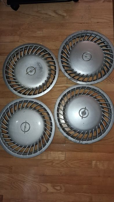 Тасове за Opel Omega 14 цола оригинални