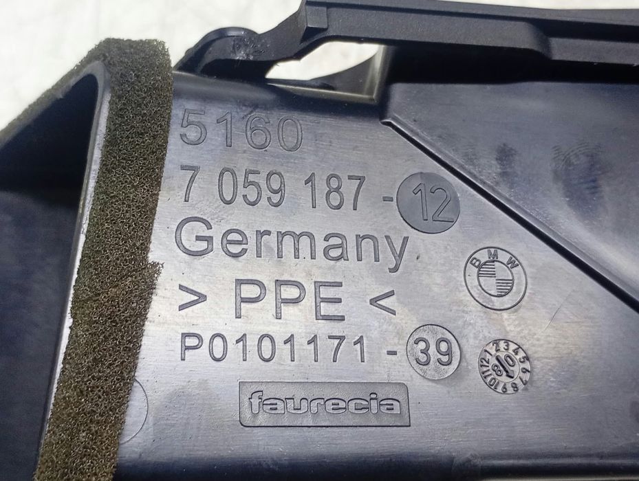 Ornament interior 51166962627 BMW Seria 1 E81/E82/E87/E88 (facelift) (2007 - 2012) 2.0 benzina N43
