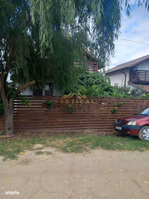 Casă rustică de închiriat în Comuna Berceni