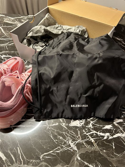 Balenciaga track