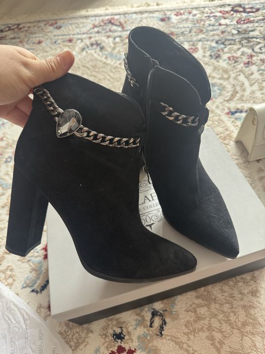 Ботинка замша демисезонная