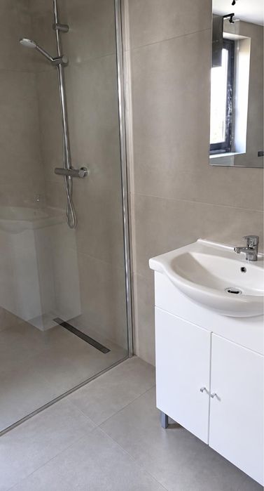 Casa cu 3 camere de vanzare