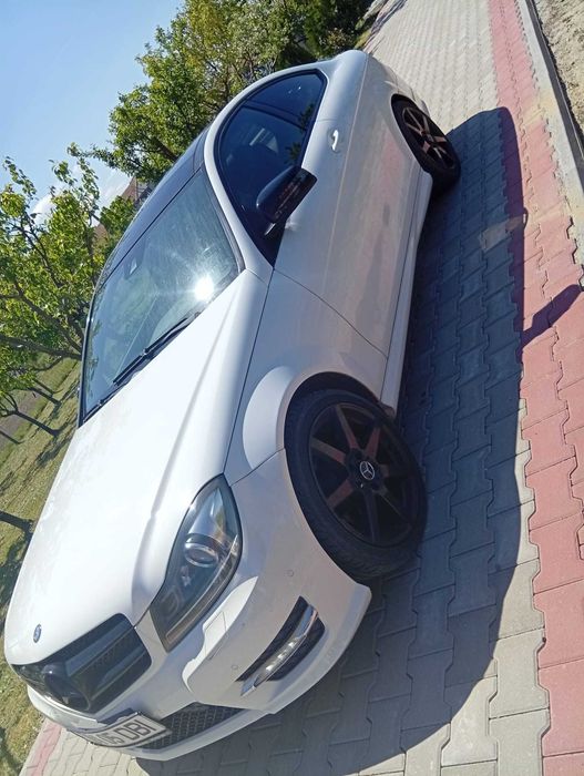 Mercedes Coupe 220 An 2012