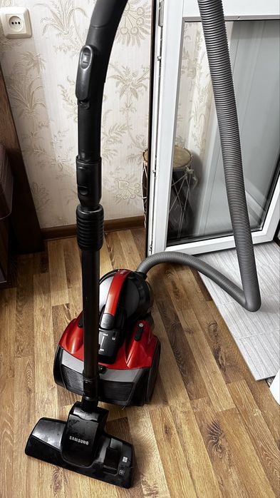 Пылесос для дома Самсунг
