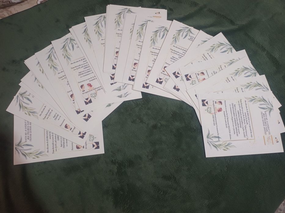 Invitații și brățări