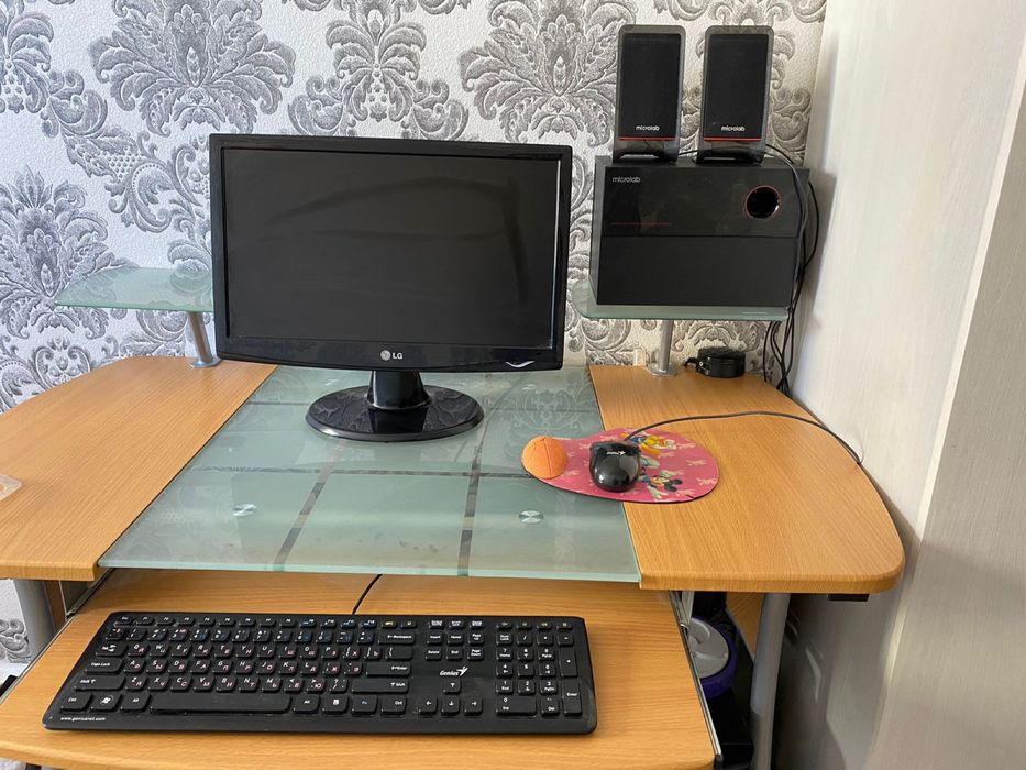 Компьютер сатылады столымен отличное состояние