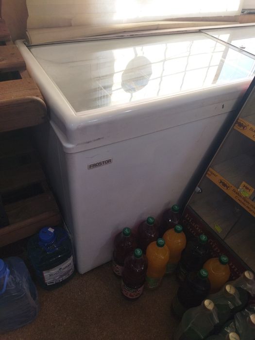 Продам морозильную камеру