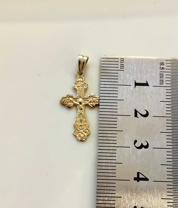 Златен кръст, 14 карата злато, кръст с разпятието на Исус Христос