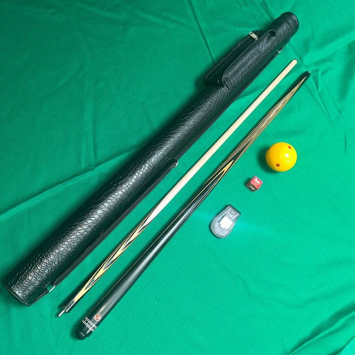 Продам бильярдный кий